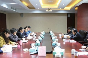 领导关怀 倍增金彩汇官网奋斗动力