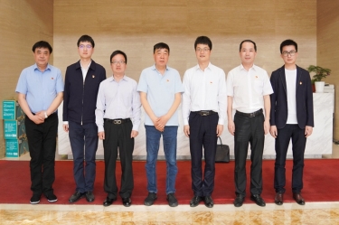 共青团嘉兴市委书记田凯一行莅临金彩汇官网纸业调研